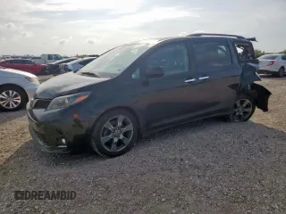 2018 Toyota Sienna SE with VIN 5TDXZ3DC4JS916138, listed as a Copart auction lot 57165495 with 120,764 mi miles and Salvage title. Bid and sale history available at DreamBid. Image 1.
