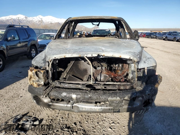 2005 Dodge 2500 SLT z VIN 3D7KS28D35G780364, wystawiony jako Copart lot #50311965 z przebiegiem Nie podano mil oraz Szkoda całkowita • Salvage title. Historia ofert i sprzedaży dostępna na DreamBid. Obrazek 5.