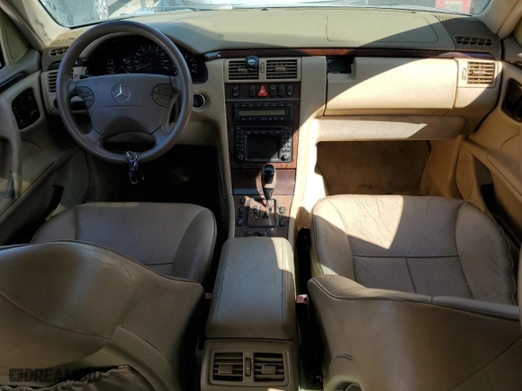 2001 Mercedes-Benz E-Class AWD with VIN WDBJF83J31X058259, listed as a Copart auction lot 74370604 with 131,454 mi miles and Clean Title. Bid and sale history available at carsss.com. Image 8.