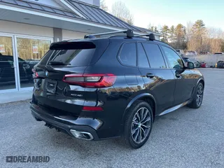 2019 BMW X5 xDrive40i with VIN 5UXCR6C59KLL06000, listed as a IAAI auction lot 41787142 with 225,096 mi miles. Bid and sale history available at carsss.com. Image 4.