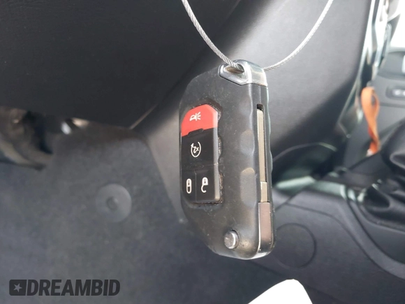 2020 Jeep Wrangler Unlimited Sahara with VIN 1C4HJXEG6LW211932, listed as a IAAI auction lot 42040546 with 74,732 mi miles and . Bid and sale history available at DreamBid. Image 11.