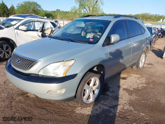 2004 Lexus RX 330 with VIN JTJGA31U540043685, listed as a IAAI auction lot 42088922 with 252,133 mi miles. Bid and sale history available at carsss.com. Image 2.