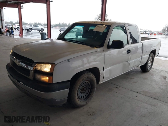 2005 Chevrolet Silverado 1500 LS with VIN 2GCEC19T051227099, listed as a IAAI auction lot 41489414 with 187,224 mi miles and . Bid and sale history available at DreamBid. Image 2.