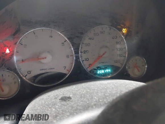 2004 Jeep Liberty Limited with VIN 1J4GL58K44W161408, listed as a IAAI auction lot 41585222 with 208,194 mi miles. Bid and sale history available at carsss.com. Image 7.