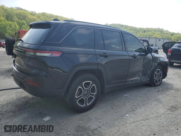 2022 Jeep Grand Cherokee Trailhawk with VIN 1C4RJHCG7N8574289, listed as a Copart auction lot 56333165 with 23,522 mi miles and Salvage title. Bid and sale history available at DreamBid. Image 3.