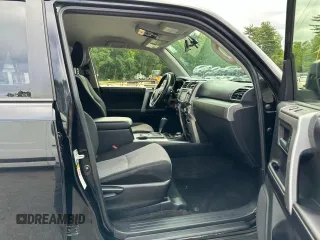 2017 Toyota 4Runner SR5 с VIN JTEBU5JR6H5415941, выставлен на аукционе Copart как лот 64953965 с пробегом 256 048 миль миль и Чистый • Clean title. История ставок и продаж доступна на DreamBid. Изображение 7.