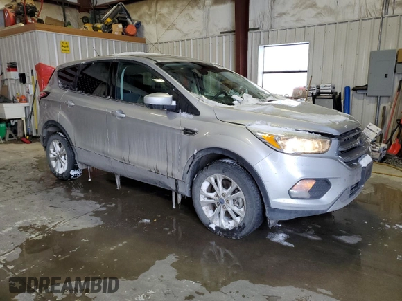 2017 Ford Escape SE with VIN 1FMCU9G98HUC02952, listed as a Copart auction lot 44396025 with 118,973 mi miles and Salvage Title. Bid and sale history available at carsss.com. Image 4.