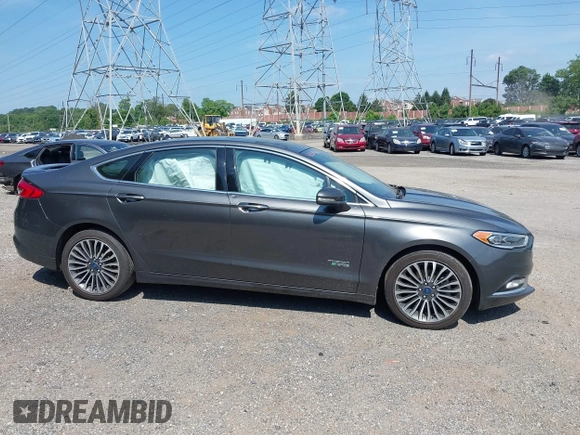 2018 Ford Fusion Titanium с VIN 3FA6P0SU2JR164525, выставлен на аукционе IAAI как лот 42585653 с пробегом 85 712 миль миль и . История ставок и продаж доступна на DreamBid. Изображение 14.
