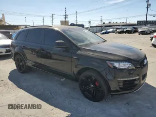 2015 Audi Q7 S line Prestige z VIN WA1DGAFE3FD029266, wystawiony jako Copart lot #46362965 z przebiegiem 119 739 mil mil oraz Szkoda całkowita • Salvage title. Historia ofert i sprzedaży dostępna na DreamBid. Obrazek 4.
