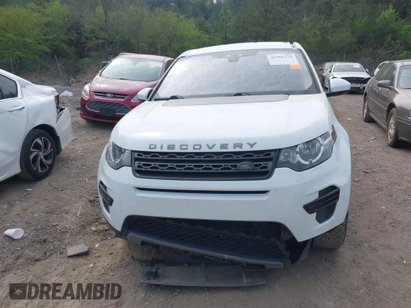 2018 Land Rover Discovery Sport SE with VIN SALCP2RX7JH726700, listed as a IAAI auction lot 41906334 with 116,953 mi miles. Bid and sale history available at carsss.com. Image 6.