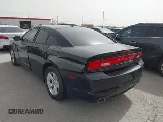 2013 Dodge Charger SE z VIN 2C3CDXBG8DH613669, wystawiony jako IAAI lot #41810048 z przebiegiem 194 428 mil mil oraz . Historia ofert i sprzedaży dostępna na DreamBid. Obrazek 3.