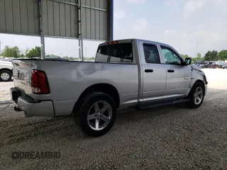 2014 Ram 1500 Express z VIN 1C6RR7FTXES123962, wystawiony jako Copart lot #55436905 z przebiegiem 99 995 mil mil oraz Szkoda całkowita • Salvage title. Historia ofert i sprzedaży dostępna na DreamBid. Obrazek 3.
