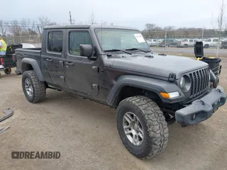 2020 Jeep Gladiator Sport S with VIN 1C6HJTAG8LL141535, listed as a IAAI auction lot 41673860 with 67,160 mi miles. Bid and sale history available at carsss.com. Image 1.