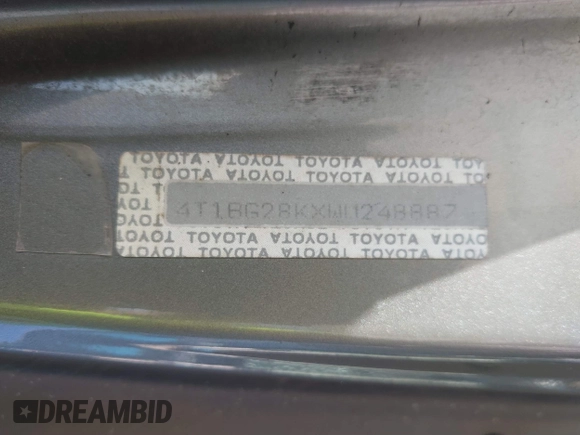1998 Toyota Camry LE z VIN 4T1BG28KXWU248887, wystawiony jako IAAI lot #41507392 z przebiegiem Nie podano mil oraz . Historia ofert i sprzedaży dostępna na DreamBid. Obrazek 9.