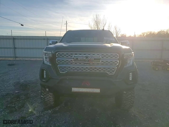2020 GMC Sierra 1500 Denali with VIN 1GTU9FEL5LZ106974, listed as a Copart auction lot 83200414 with 33,119 mi miles and Salvage Title. Bid and sale history available at carsss.com. Image 11.