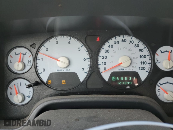 2008 Dodge 1500 SLT with VIN 1D7HU18288S501145, listed as a Copart auction lot 51324385 with 124,344 mi miles and Salvage Title. Bid and sale history available at DreamBid. Image 9.