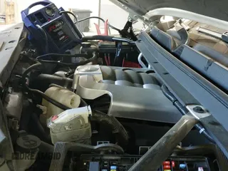 2015 Cadillac Escalade Luxury with VIN 1GYS3MKJXFR555856, listed as a IAAI auction lot 42053956 with 185,700 mi miles and . Bid and sale history available at DreamBid. Image 20.