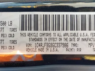 2016 Jeep Grand Cherokee Limited с VIN 1C4RJFBG9GC337986, выставлен на аукционе IAAI как лот 42096907 с пробегом 101 848 миль миль и . История ставок и продаж доступна на DreamBid. Изображение 9.