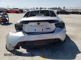 2017 Toyota 86 with VIN JF1ZNAA11H9710365, listed as a Copart auction lot 60167844 with 35,795 mi miles and Salvage Title. Bid and sale history available at carsss.com. Image 6.