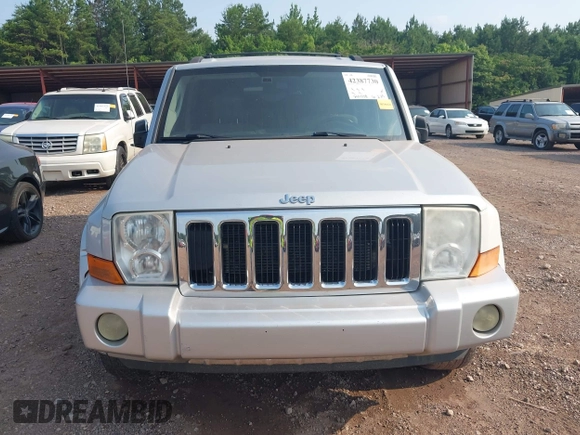2007 Jeep Commander Limited с VIN 1J8HH58277C547850, выставлен на аукционе IAAI как лот 42387730 с пробегом 214 538 миль миль и . История ставок и продаж доступна на DreamBid. Изображение 6.