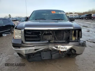 2010 GMC Sierra 1500 with VIN 1GTSKTE39AZ107357, listed as a Copart auction lot 45675685 with 157,081 mi miles and Clean Title. Bid and sale history available at DreamBid. Image 5.