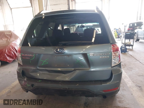 2010 Subaru Forester X Premium с VIN JF2SH6CC9AH771622, выставлен на аукционе IAAI как лот 42194069 с пробегом 70 731 миль миль и . История ставок и продаж доступна на DreamBid. Изображение 15.