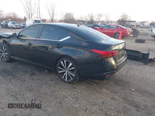 2020 Nissan Altima SR with VIN 1N4BL4CV0LC160760, listed as a IAAI auction lot 41108442 with 71,578 mi miles and . Bid and sale history available at carsss.com. Image 3.
