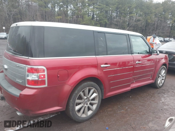 2011 Ford Flex Limited w/Ecoboost with VIN 2FMHK6DT2BBD29980, listed as a IAAI auction lot 41433515 with 232,986 mi miles. Bid and sale history available at carsss.com. Image 6.