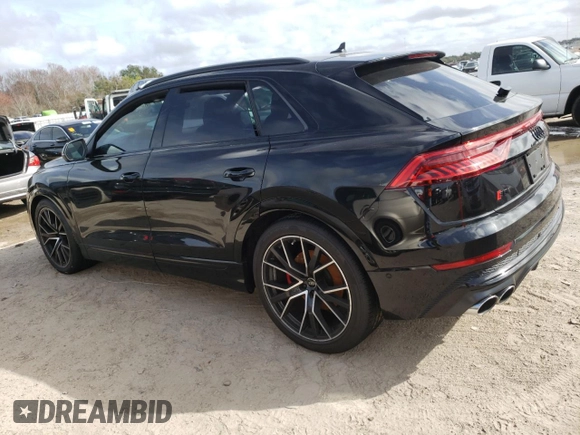 2022 Audi SQ8 Prestige z VIN WA1CWBF11ND019903, wystawiony jako Copart lot #39772444 z przebiegiem Nie podano mil oraz . Historia ofert i sprzedaży dostępna na DreamBid. Obrazek 2.