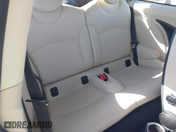 2012 MINI Hardtop with VIN WMWSU3C59CT255588, listed as a IAAI auction lot 41878430 with 103,033 mi miles and . Bid and sale history available at DreamBid. Image 8.