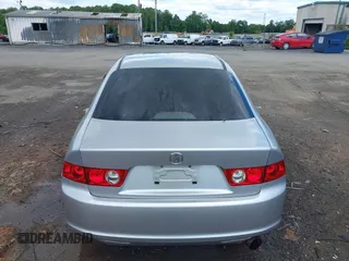 2004 Acura TSX w/Navigation z VIN JH4CL95984C024100, wystawiony jako IAAI lot #42309198 z przebiegiem 210 981 mil mil oraz . Historia ofert i sprzedaży dostępna na DreamBid. Obrazek 16.