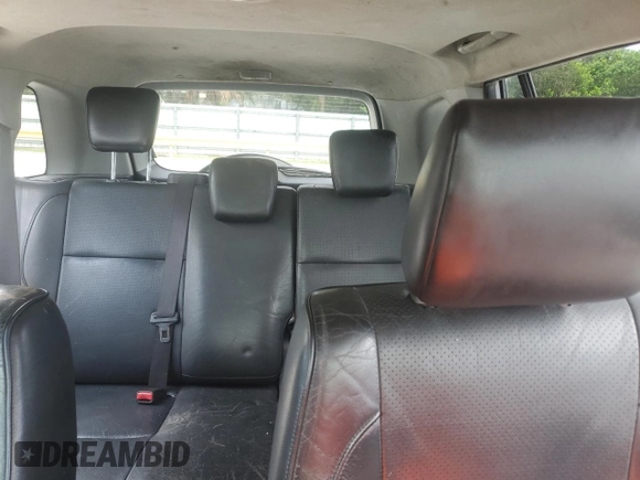 2006 Suzuki Grand Vitara Luxury с VIN JS3TE947264102168, выставлен на аукционе Copart как лот 71726254 с пробегом 276 789 миль миль и Списание • Salvage title. История ставок и продаж доступна на DreamBid. Изображение 10.