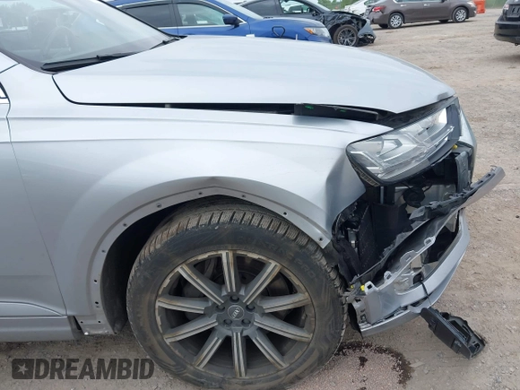 2018 Audi Q7 Premium Plus с VIN WA1LAAF74JD002455, выставлен на аукционе IAAI как лот 42525863 с пробегом 186 874 миль миль и . История ставок и продаж доступна на DreamBid. Изображение 17.