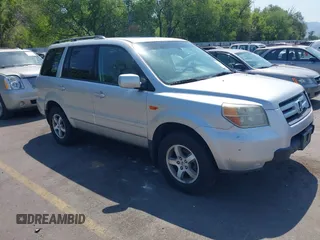 2007 Honda Pilot EX-L with VIN 5FNYF28527B007945, listed as a IAAI auction lot 42616212 with 193,324 mi miles and . Bid and sale history available at DreamBid. Image 1.
