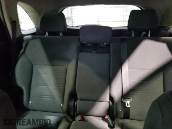 2016 Kia Sorento LX with VIN 5XYPG4A32GG165630, listed as a Copart auction lot 51826715 with 177,196 mi miles and Clean Title. Bid and sale history available at DreamBid. Image 10.