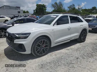 2023 Audi Q8 Premium Plus z VIN WA1EVBF14PD037875, wystawiony jako Copart lot #63549414 z przebiegiem 11 769 mil mil oraz Szkoda całkowita • Salvage title. Historia ofert i sprzedaży dostępna na DreamBid. Obrazek 1.