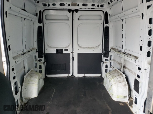 2022 Ram ProMaster Cargo with VIN 3C6LRVBG4NE115670, listed as a Copart auction lot 51650585 with 57,848 mi miles and Clean Title. Bid and sale history available at carsss.com. Image 10.