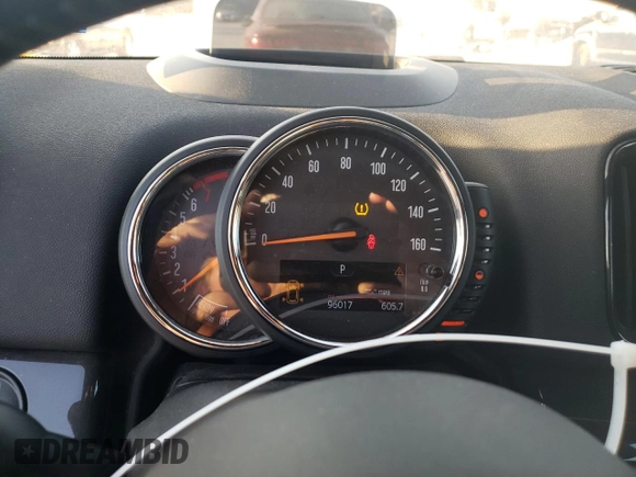 2017 MINI Countryman Cooper with VIN WMZYV5C36H3E02268, listed as a Copart auction lot 74376874 with 96,017 mi miles and Salvage Title. Bid and sale history available at carsss.com. Image 9.