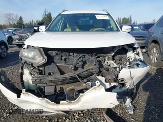 2014 Nissan Rogue SV with VIN 5N1AT2MK6EC785130, listed as a IAAI auction lot 41325704 with 227,615 mi miles. Bid and sale history available at carsss.com. Image 12.