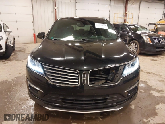 2017 Lincoln MKC Premiere with VIN 5LMCJ1D97HUL35066, listed as a IAAI auction lot 41224223 with 124,826 mi miles. Bid and sale history available at carsss.com. Image 12.