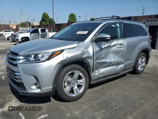 2019 Toyota Highlander Limited z VIN 5TDDZRFH6KS712523, wystawiony jako Copart lot #57534195 z przebiegiem 20 360 mil mil oraz Szkoda całkowita • Salvage title. Historia ofert i sprzedaży dostępna na DreamBid. Obrazek 1.
