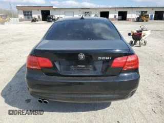 2011 BMW 3 Series 328i z VIN WBAKE3C52BE557644, wystawiony jako Copart lot #52886685 z przebiegiem 151 824 mil mil oraz Nie do naprawy • Non repairable. Historia ofert i sprzedaży dostępna na DreamBid. Obrazek 6.