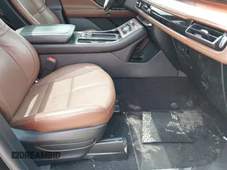 2020 Lincoln Aviator Reserve z VIN 5LM5J7XC9LGL24872, wystawiony jako IAAI lot #42112310 z przebiegiem 20 661 mil mil oraz . Historia ofert i sprzedaży dostępna na DreamBid. Obrazek 5.