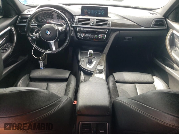 2017 BMW 3 Series 330i z VIN WBA8B9G39HNU52820, wystawiony jako Copart lot #54527795 z przebiegiem 99 388 mil mil oraz Szkoda całkowita • Salvage title. Historia ofert i sprzedaży dostępna na DreamBid. Obrazek 8.
