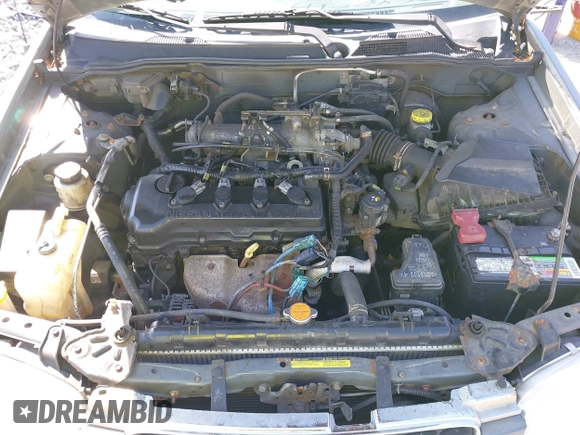 2001 Nissan Sentra GXE z VIN 3N1CB51D11L525002, wystawiony jako IAAI lot #41888310 z przebiegiem 119 547 mil mil oraz . Historia ofert i sprzedaży dostępna na DreamBid. Obrazek 10.