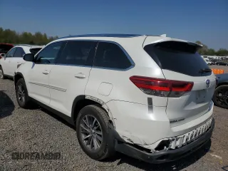 2019 Toyota Highlander SE z VIN 5TDJZRFH1KS629231, wystawiony jako Copart lot #54161975 z przebiegiem 218 689 mil mil oraz Szkoda całkowita • Salvage title. Historia ofert i sprzedaży dostępna na DreamBid. Obrazek 2.