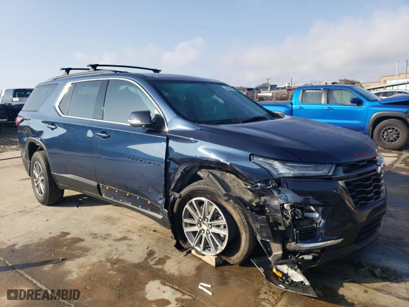 2022 Chevrolet Traverse LT Cloth with VIN 1GNEVGKW3NJ181556, listed as a Copart auction lot 44063055 with 33,857 mi miles and Salvage Title. Bid and sale history available at carsss.com. Image 4.