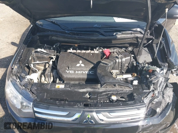 2014 Mitsubishi Outlander GT with VIN JA4JZ4AX8EZ016070, listed as a IAAI auction lot 41771934 with 157,724 mi miles and . Bid and sale history available at DreamBid. Image 10.