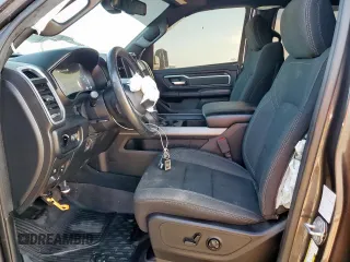 2019 Ram 1500 Big Horn с VIN 1C6SRFFT8KN719898, выставлен на аукционе Copart как лот 62177255 с пробегом 68 637 миль миль и Списание • Salvage title. История ставок и продаж доступна на DreamBid. Изображение 7.