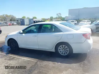 2012 Toyota Camry L with VIN 4T1BF1FK7CU505371, listed as a IAAI auction lot 41905177 with 221,661 mi miles. Bid and sale history available at carsss.com. Image 14.